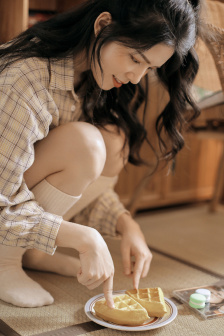 他是龙下载